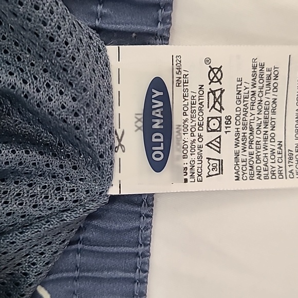 OLD NAVY Swim trunks XXL Board shorts pockets - Picture 4 of 10